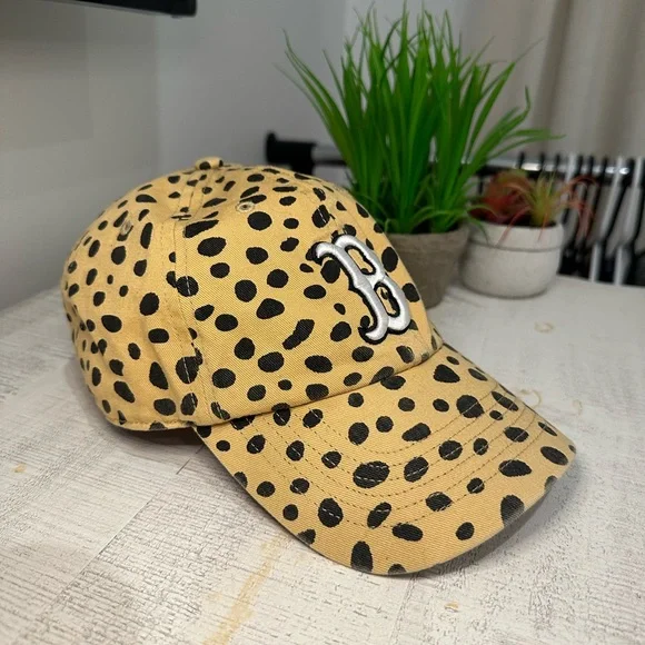 Boston Cheetah Print Hat - Picture 2 of 2